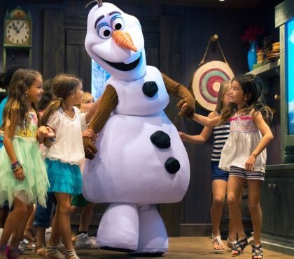 Vind alle informatie in de Disneyland Parijs App